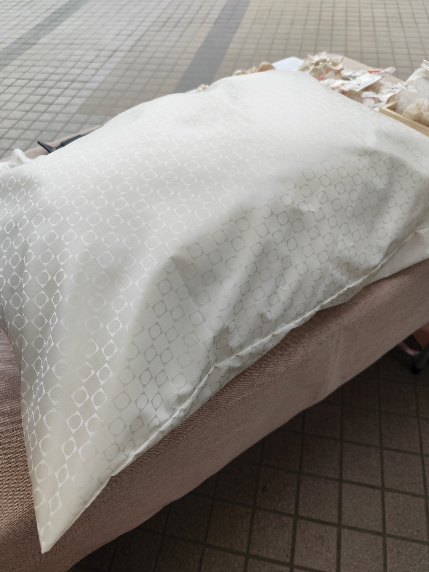 両面プレミアムシルク100%　まくらカバー